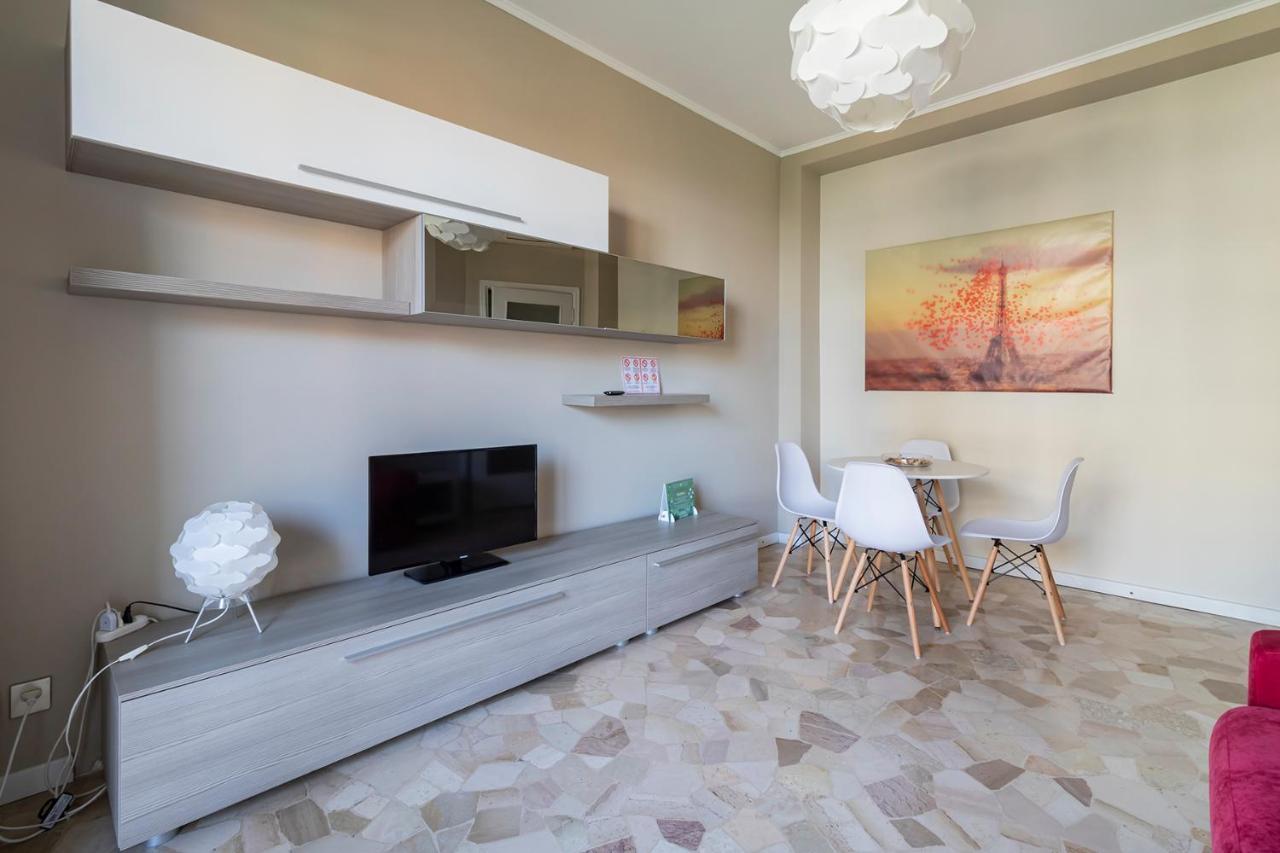 Appartamento Altido Trendy Flat With Balcony, Easy Access To Milan Centre Esterno foto